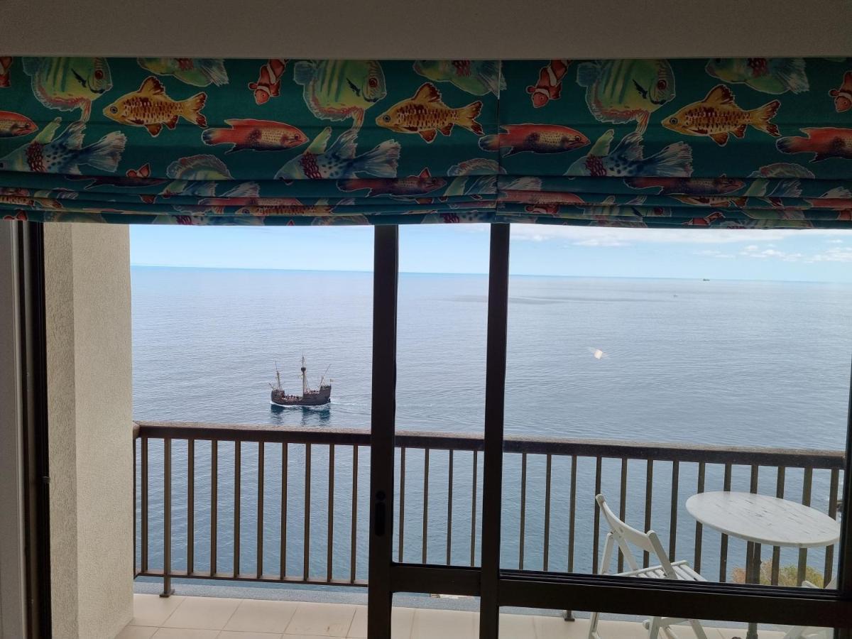 Ocean At Your Feet! Funchal  Exterior photo